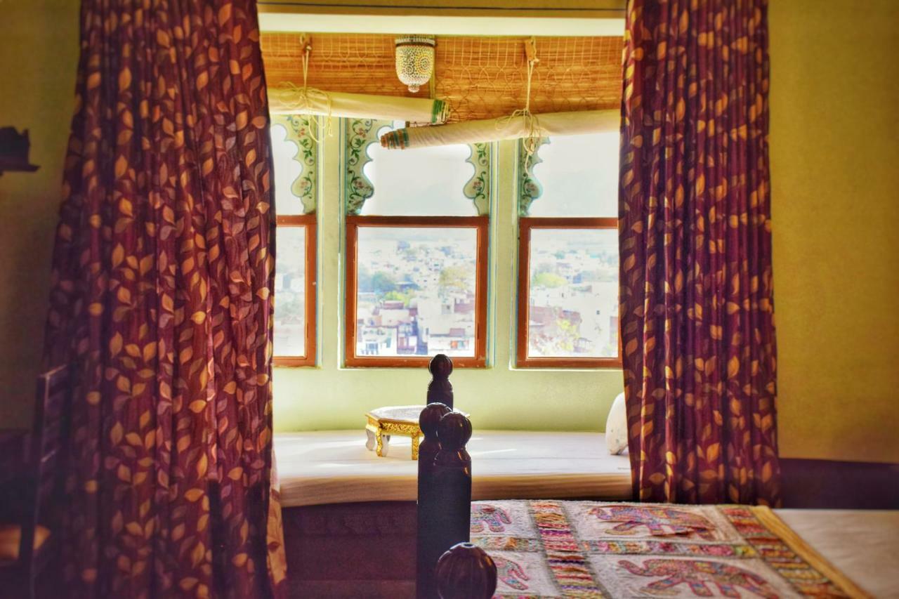 Hotel Kurabar Kothi Udajpur Exteriér fotografie